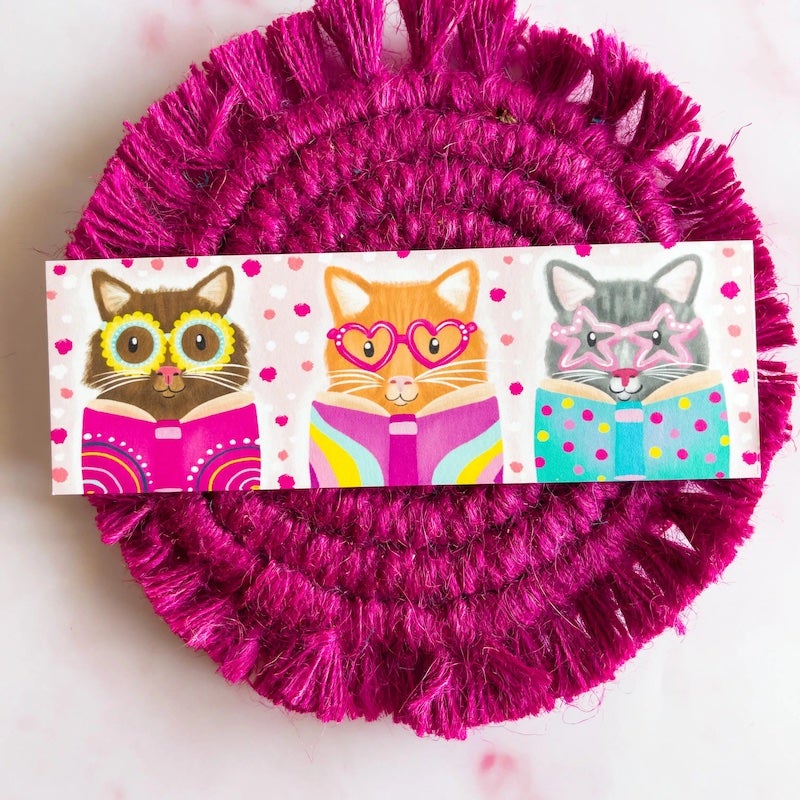 Bookmark: Reading Cats